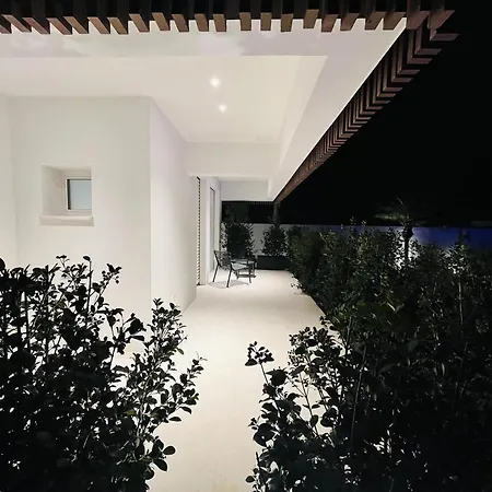Villa Design With Private Pool