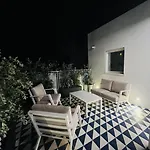 Design With Private Pool Carini